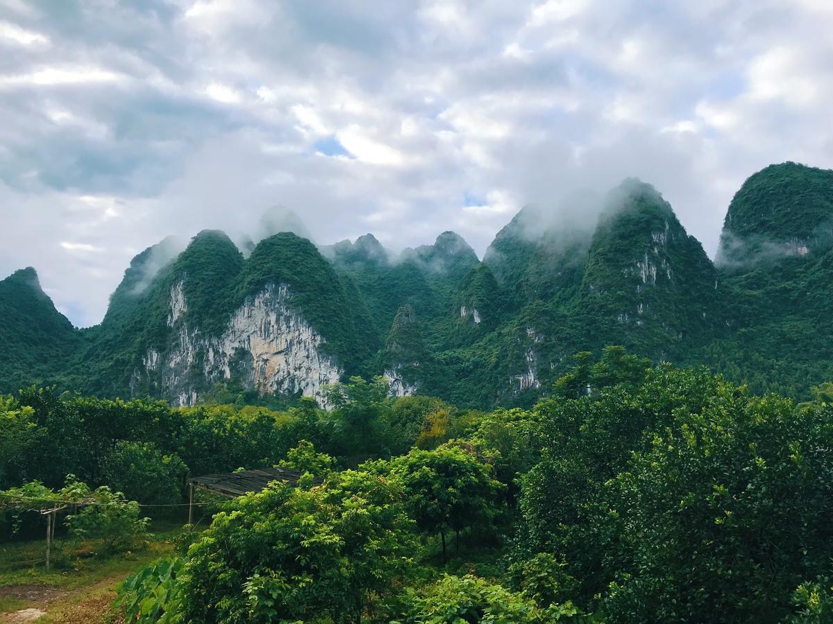 Nirvana Organic Farm Inn Yangshuo Exterior photo